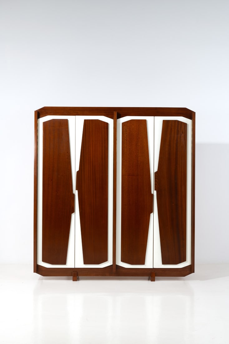 x Gio Ponti (1891-1979) Dresser - Special order: x Gio Ponti (1891-1979)Dresser - Special orderWalnut, ash wood and melamineModel created in the 1950sH 180 × L 170 × W 49 cmExpertise conducted by the Gio Ponti Archives.