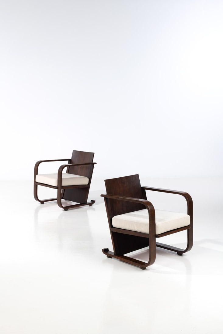 Giuseppe Pagano (1896-1945) Pair of armchairs (1 of 1)