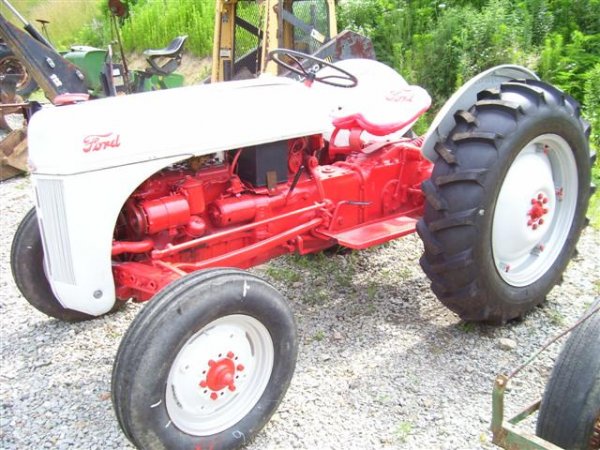 NICE FORD 8N FARM TRACTOR W/3PT AND PTO - 3