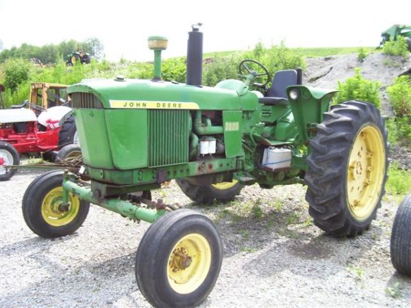 JOHN DEERE 3020 DIESEL FARM TRACTOR - 3