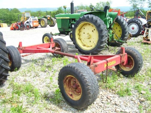 PEQUEA 806 WAGON RUNNING GEAR - 6