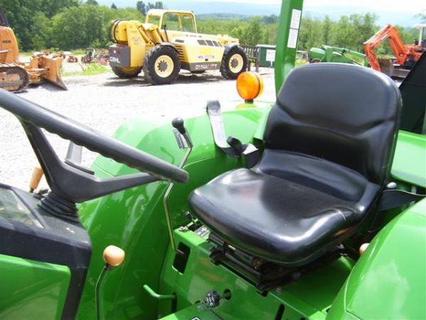 NICE JOHN DEERE 990 4WD TRACTOR W/LOADER/278 HRS - 7