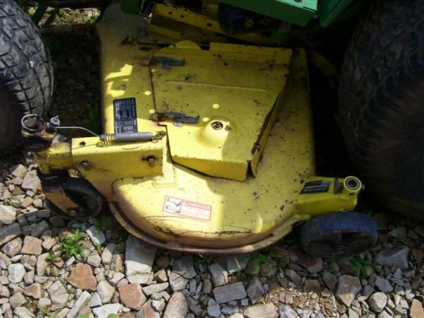 JOHN DEERE 670 4WD TRACTOR W/60 INCH MOWER - 2