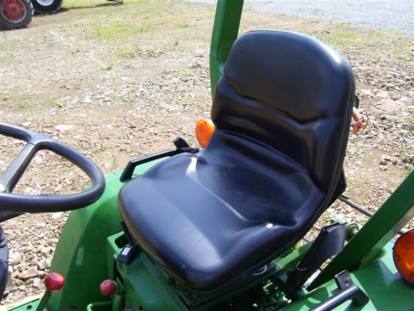 JOHN DEERE 670 4WD TRACTOR W/60 INCH MOWER - 5