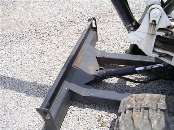 BOBCAT 325 C MINI EXCAVATOR - 3