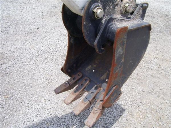 BOBCAT 325 C MINI EXCAVATOR - 7