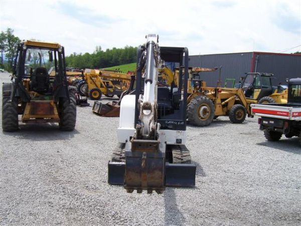 BOBCAT 325 C MINI EXCAVATOR - 8