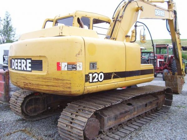 JOHN DEERE 120 EXCAVATOR W/3RD VAVLE/QUICK COUPLE - 3