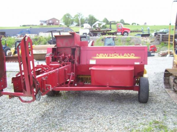 NEW HOLLAND 575 SQUARE BALER W/QUATER TURN CHUTE - 5