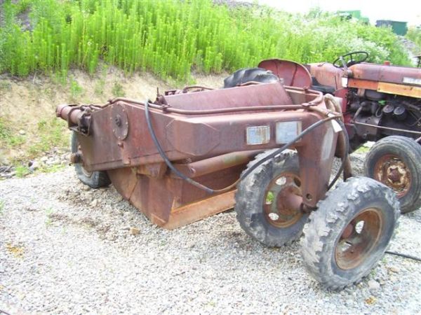 LAPLANT CHOATE MFG 1 1/2 YARD PULL TYPE DIRT PAN - 2
