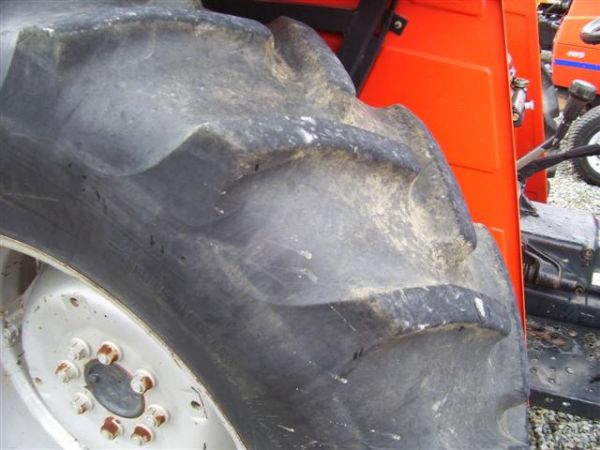 NICE AGCO ALLIS 5670 FARM TRACTOR - 2