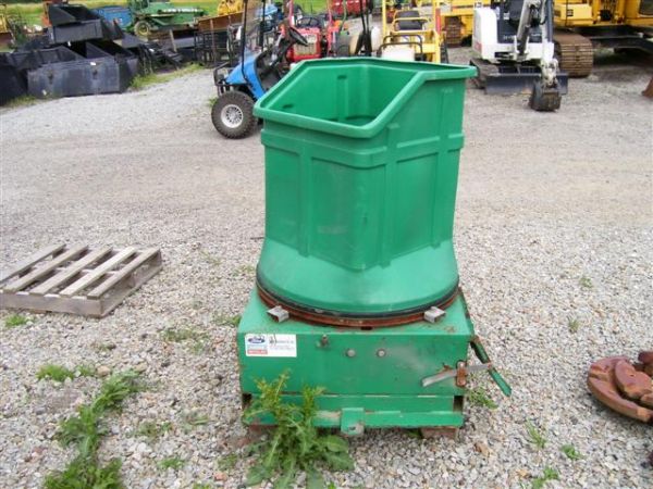 WIC 5-92 3PT PTO BALE CHOPPER - 4