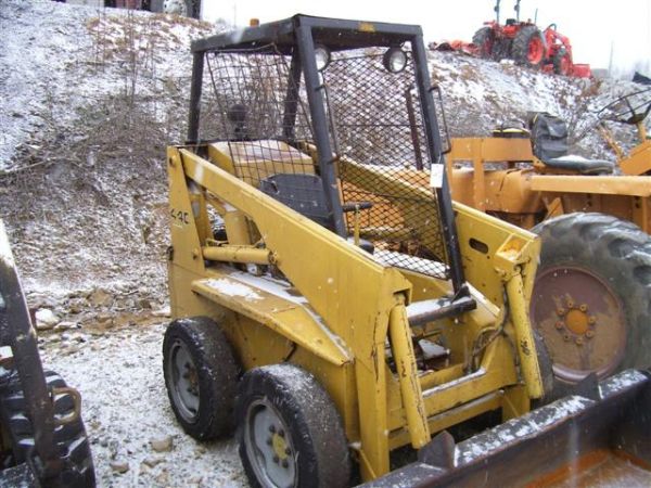 MUSTANG 440 DIESEL SKID STEER/LOADER - 2