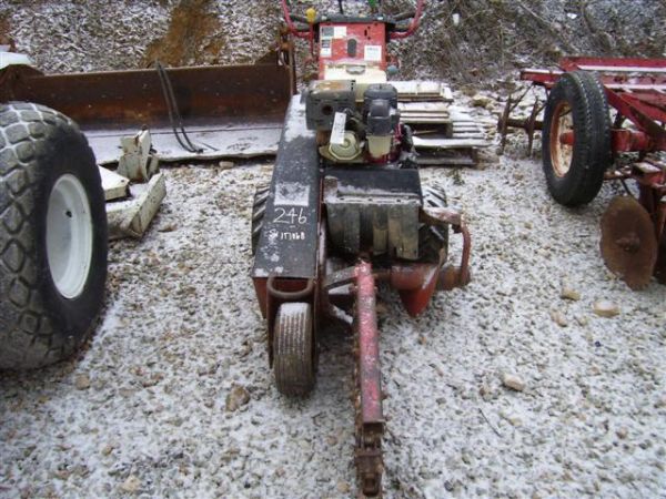 DITCH WITCH 1030 WALK BEHIND TRENCHER - 2
