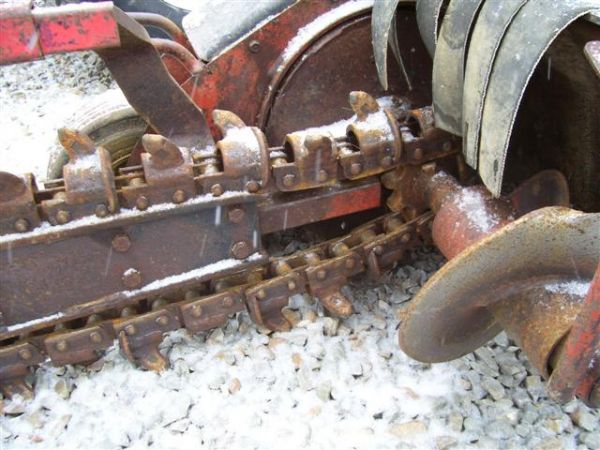 DITCH WITCH 1030 WALK BEHIND TRENCHER - 3