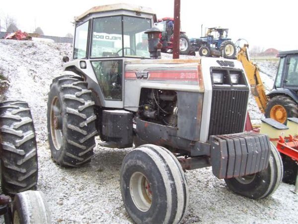 2-135 WHITE FARM TRACTOR WITH CAB - 2