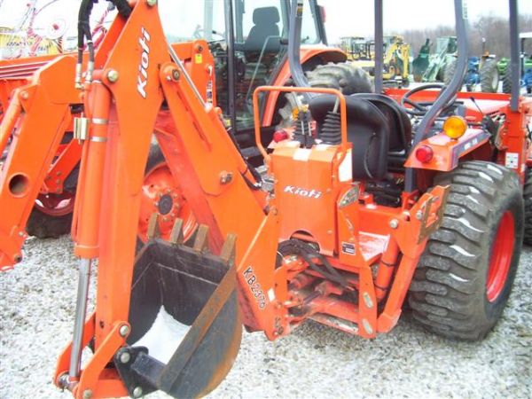 KIOTI LX3054XS TRACTOR/LOADER/BACKHOE 69 HOURS - 5