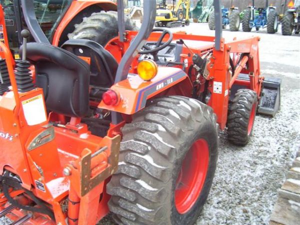KIOTI LX3054XS TRACTOR/LOADER/BACKHOE 69 HOURS - 6