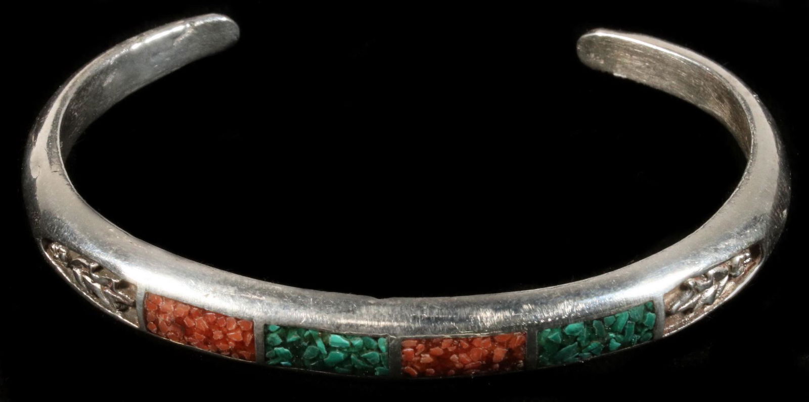 VINTAGE BRACELET (1 of 3)