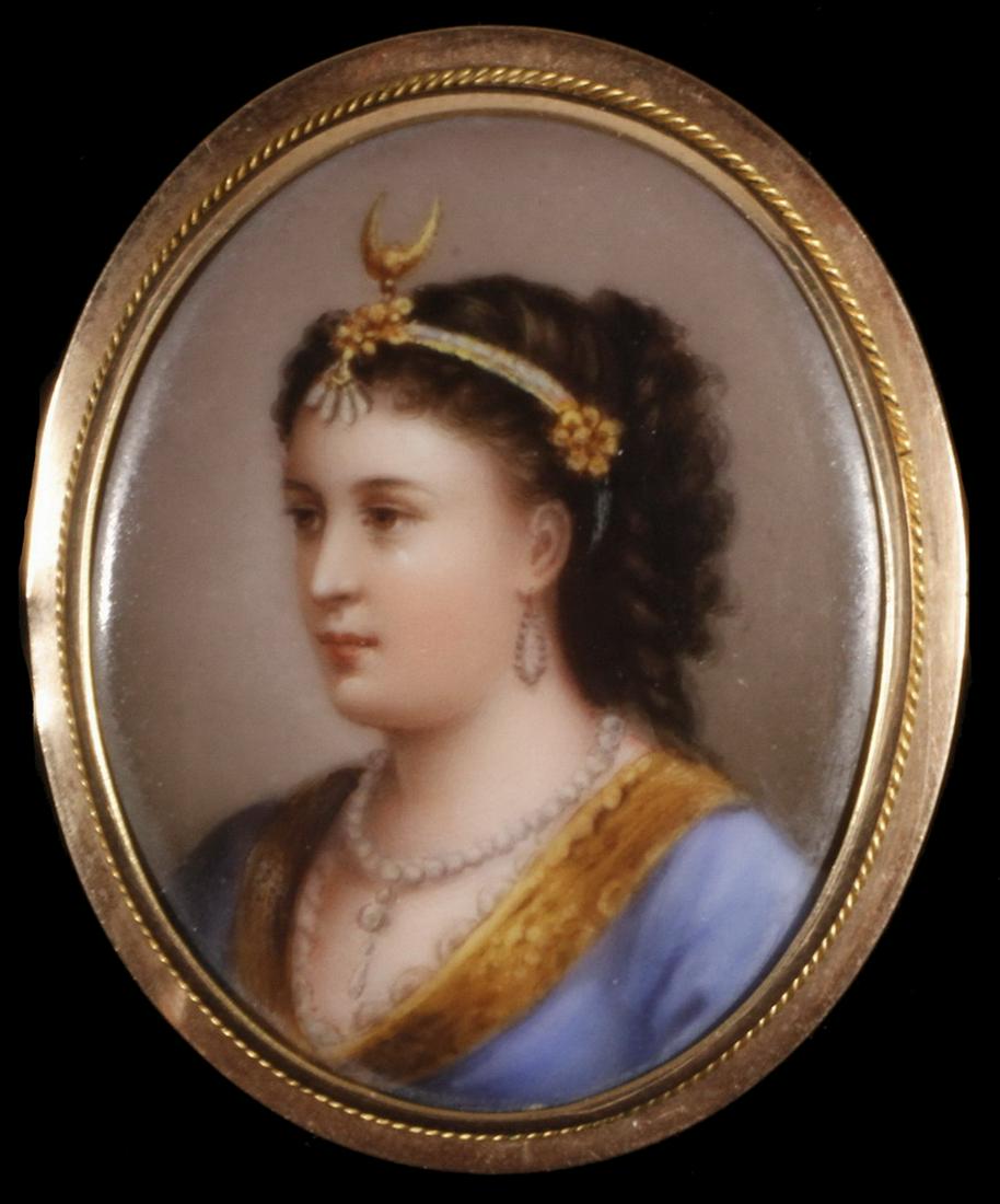 BROOCH/PENDANT (1 of 2)