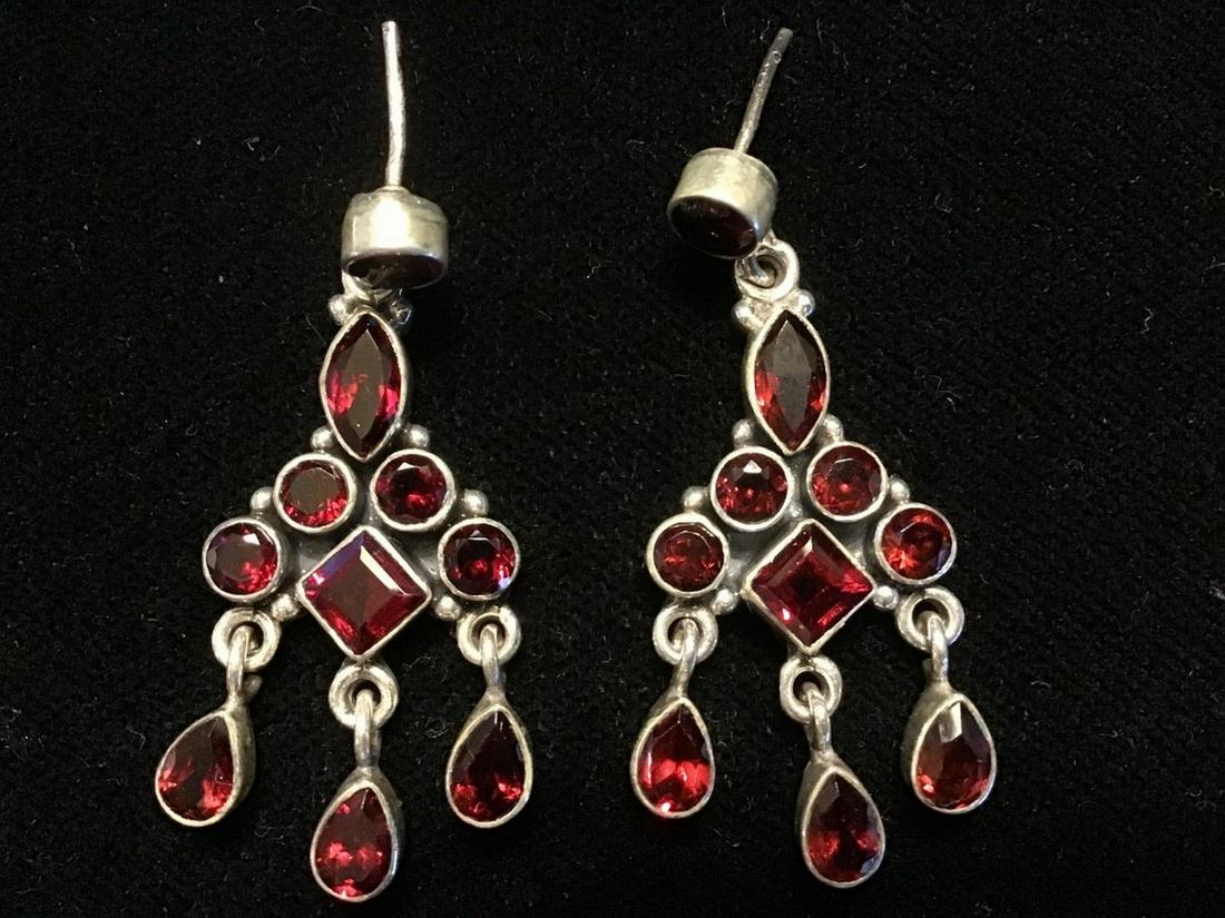 GARNET EARRINGS (1 of 1)