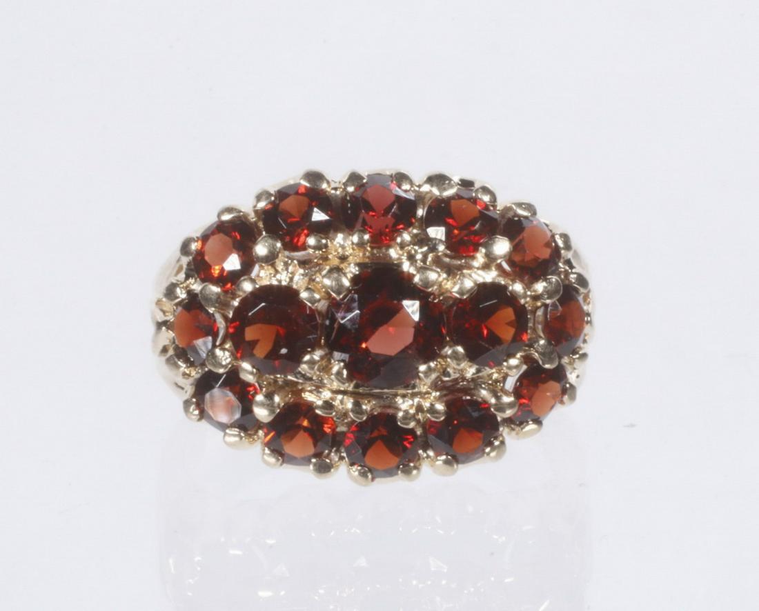 CUSTOM HANDMADE GARNET RING IN 14K GOLD (1 of 2)