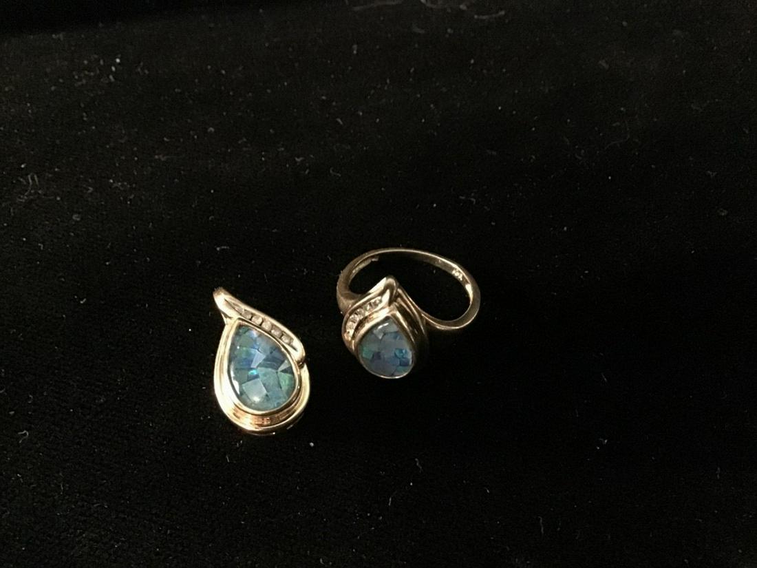 GOLD & OPAL RING W/ PENDANT (1 of 1)