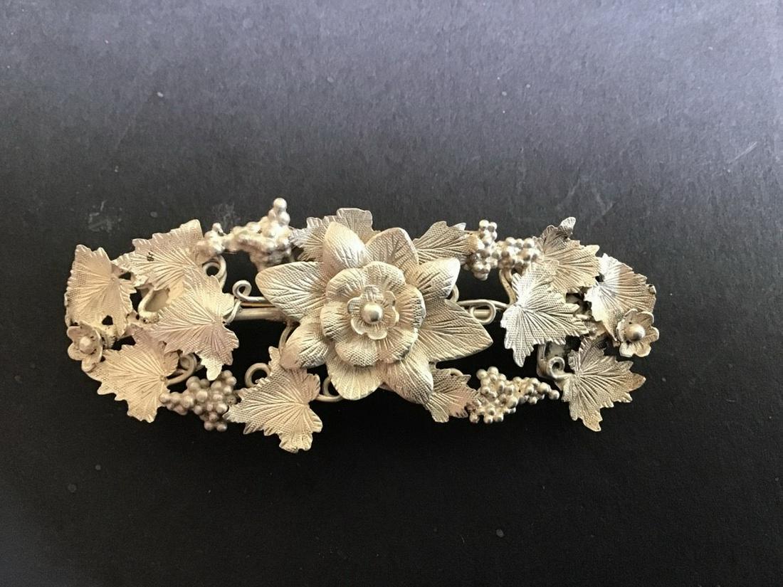 STERLING BROOCH (1 of 2)