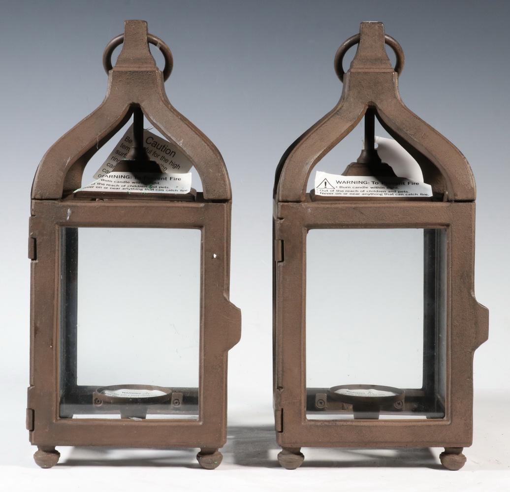 2 Restoration Hardware Chandelier Lanterns Sep 23 2020 Vintage Accents Auctions In Me