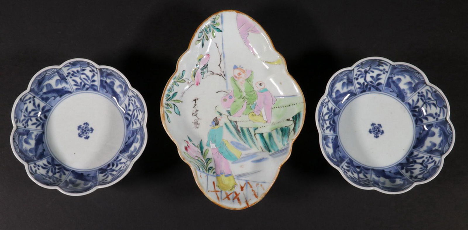 (3) CHINESE PORCELAIN BOWLS (1 of 5)
