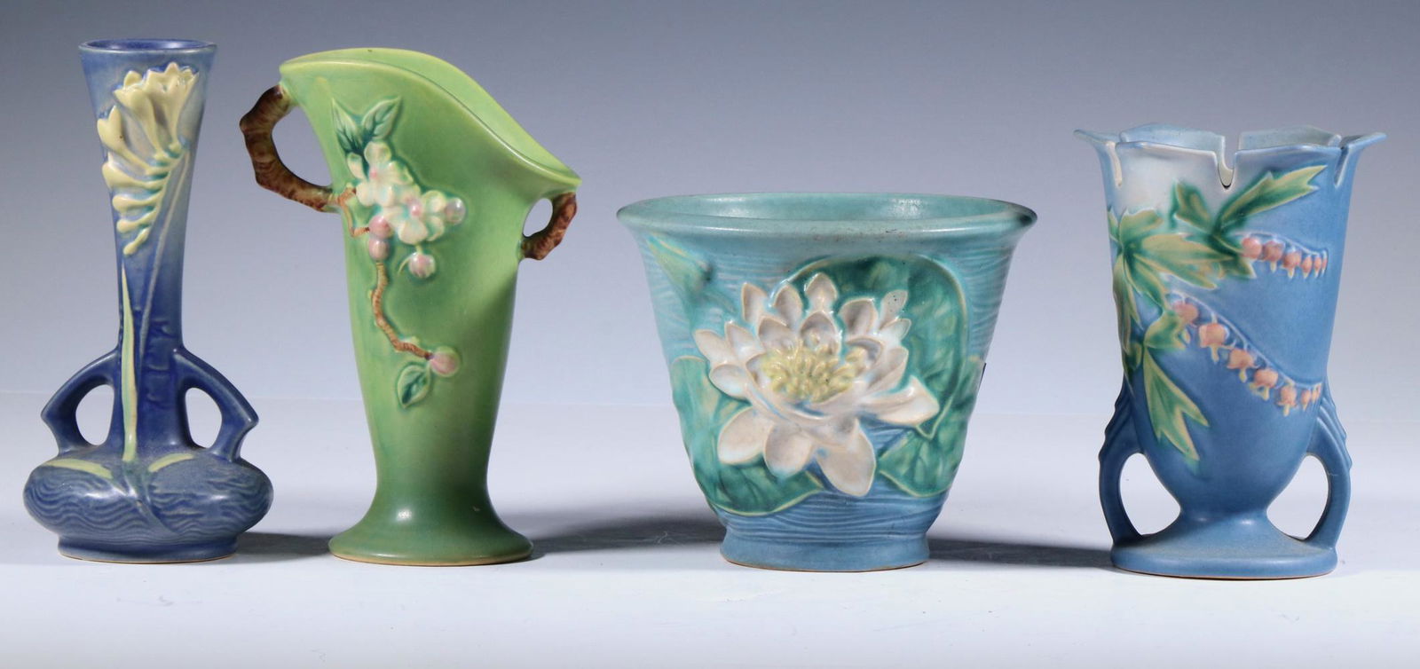 (4 PCS) ROSEVILLE POTTERY (1 of 5)