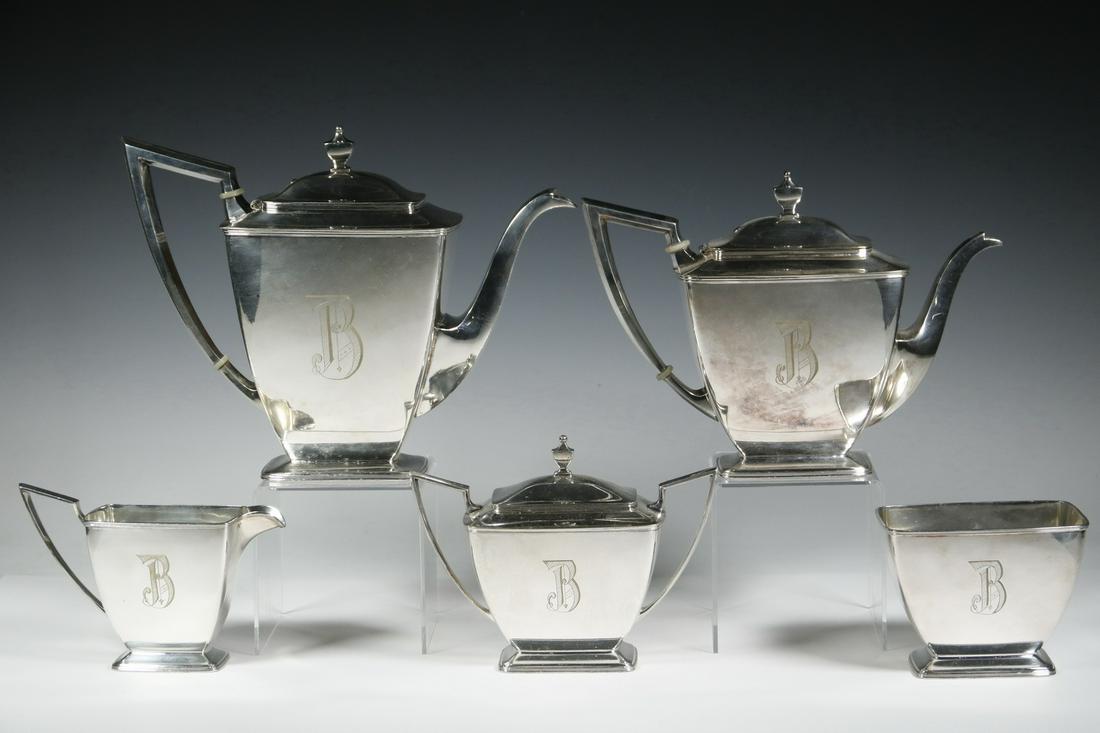(5 PC) PAIRPOINT ART DECO SILVER-PLATE BEVERAGE SERVICE: (5) Piece Pairpoint Sheffield Silver-Plate Tea & Coffee Service, #0315, Art Deco design, mid-20th c., with B monogram, incl: Coffee pot, 8" high; Teapot, 6 1/2" high; Lidded sugar bowl, 4 1/2" high; C