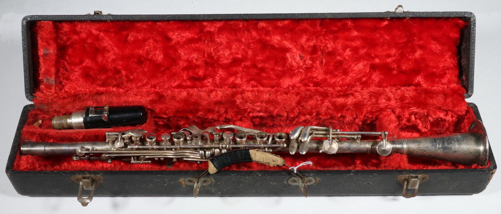 PAUL BRISSON METAL CLARINET: Vintage Metal Clarinet by Paul Brisson, Paris, made in USA, # AC3949, silvered surface with mouthpiece and screw-on lyre, in original velvet lined fitted wooden leather covered case, case: 23" long, 4