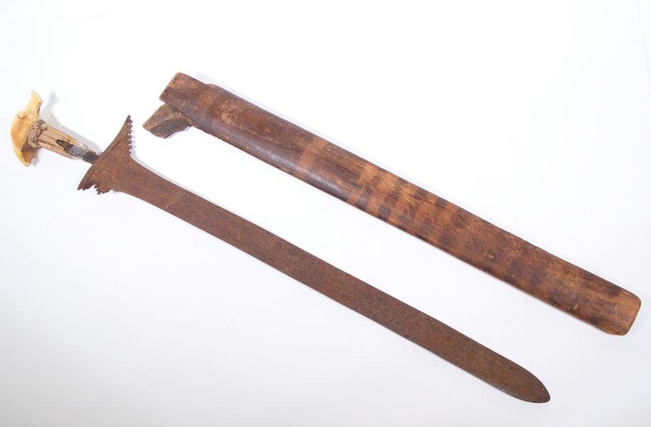 18TH C. INDONESIAN KRIS DAGGER (1 of 2)