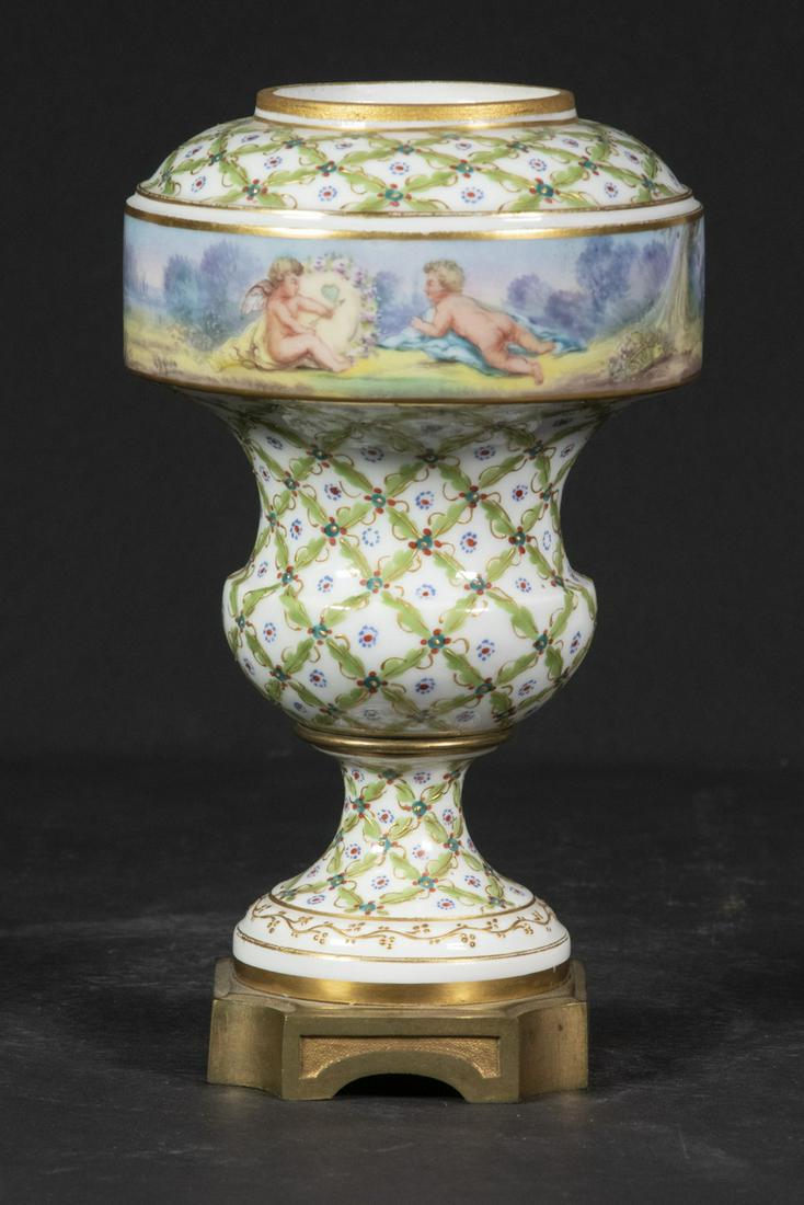 SEVRES STYLE URN (1 of 4)