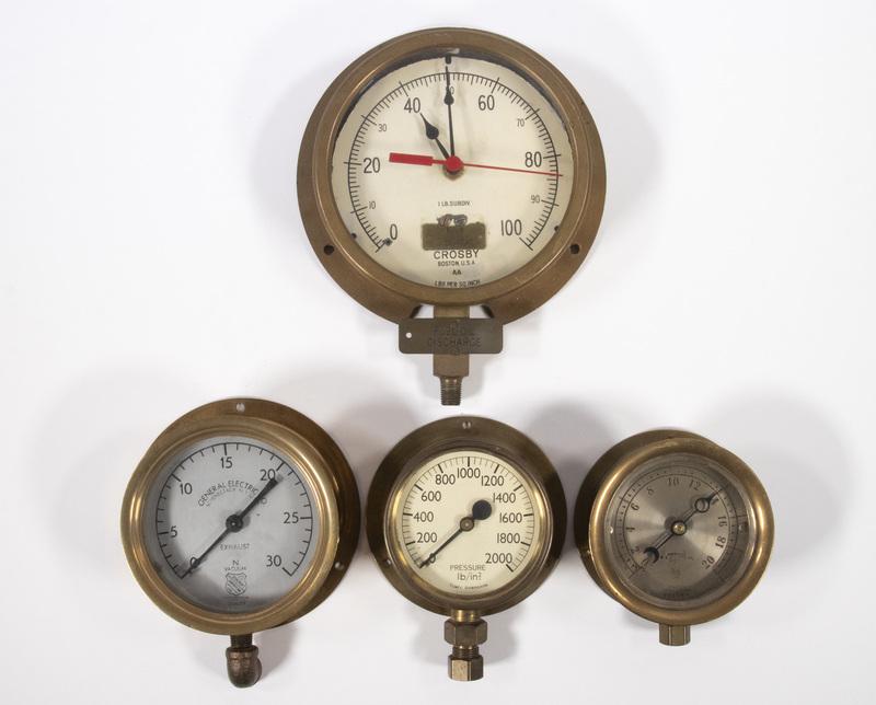(4) 20TH C. MARINE BRASS HOUSED GAUGES (1 of 5)