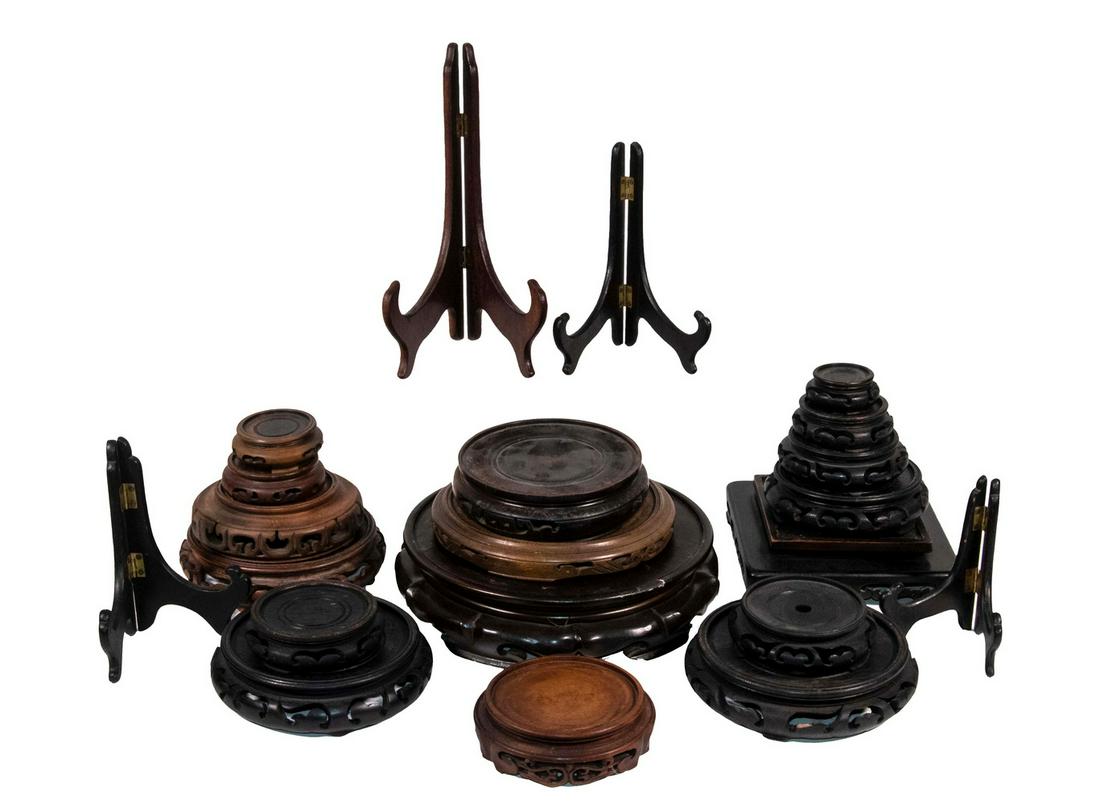 ASIAN WOODEN STAND COLLECTION (1 of 1)
