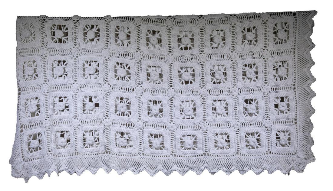 CROCHETED BEDSPREAD (1 of 2)