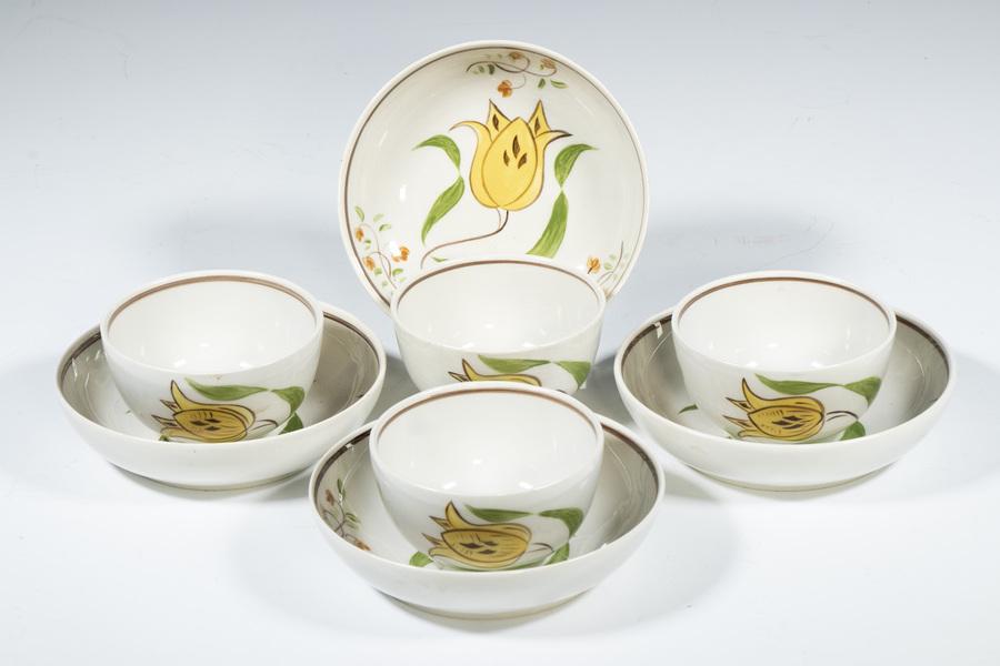 (8 PCS) HAND PAINTED PORCELAIN BOWLS (1 of 2)