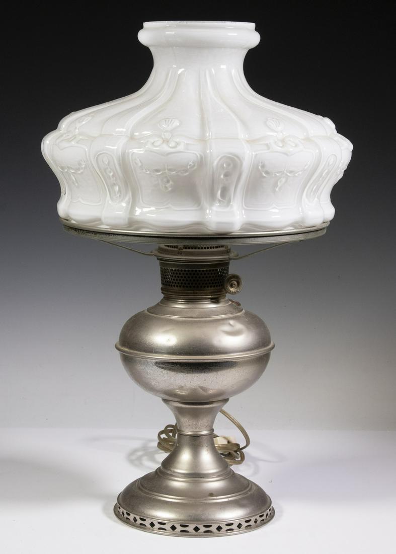 RAYO KEROSENE TABLE LAMP, ELECTRIFIED (1 of 3)