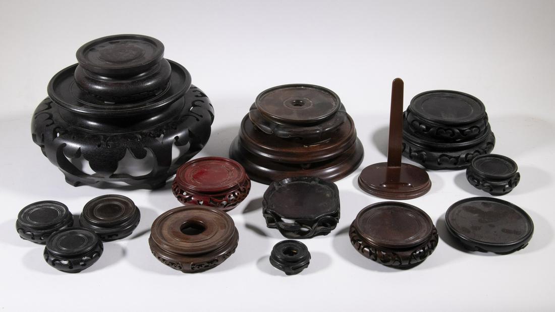 ASIAN WOODEN STANDS (1 of 1)