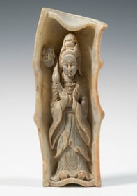 CHINESE JADE SCULPTURE