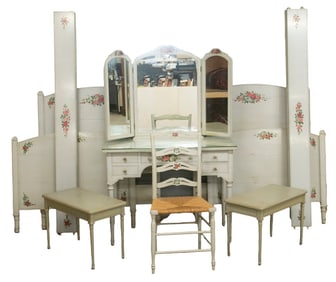 VINTAGE PAINTED BEDROOM SUITE