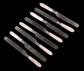 MOTHER-OF-PEARL HANDLE KNIVES