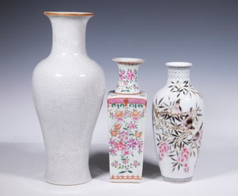 CHINESE EXPORT VASES