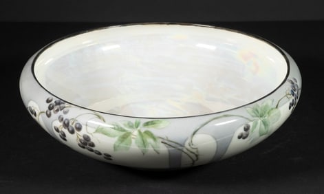 HAND PAINTED T&V LIMOGES PORCELAIN BOWL