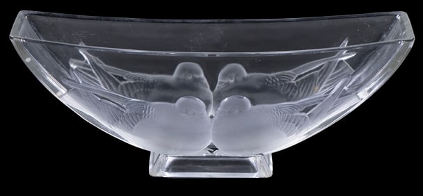 VERLYS ART DECO GLASS BOWL WITH DOVES