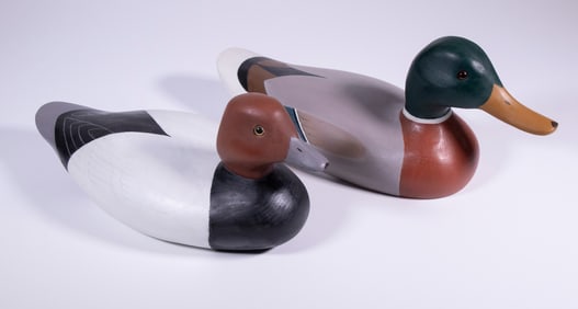 CARVED & PAINTED DUCK DECOYS