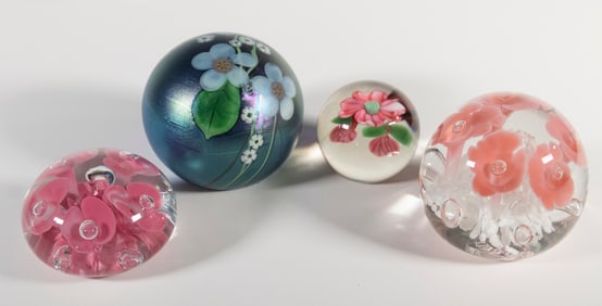 AMERICAN ART GLASS PAPERWEIGHTS