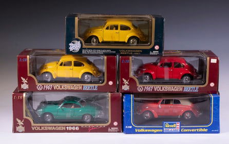 VINTAGE DIE CAST 1:18 SCALE VOLKSWAGEN CARS